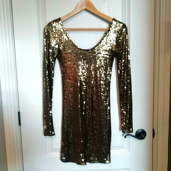 Gold mini dress - Picture 1 of 3